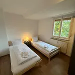 In 214dg 3 Schlafzimmer, Kueche, Bad 6 Betten Würzburg