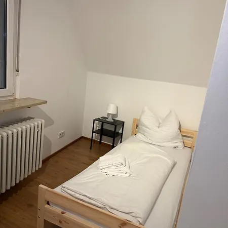 In 214dg 3 Schlafzimmer, Kueche, Bad 6 Betten *